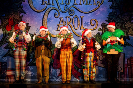 Christmas Carol Goes Wrong at Apollo Theatre Review