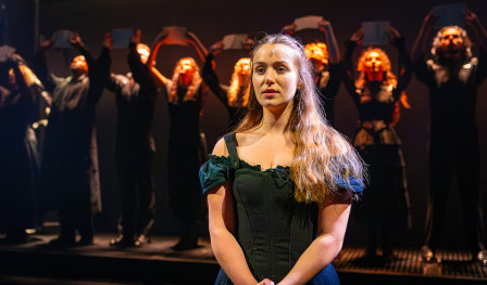 Production photos released for UK premiere of JANE EYRE