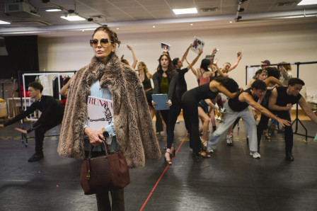 Rehearsal photos released for THE DEVIL WEARS PRADA