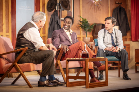 Production images released for RETROGRADE at Apollo Theatre