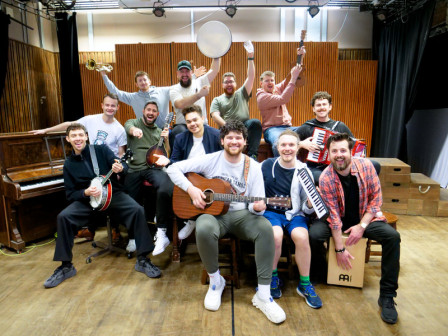 New cast revealed for THE CHOIR OF MAN at the Arts Theatre