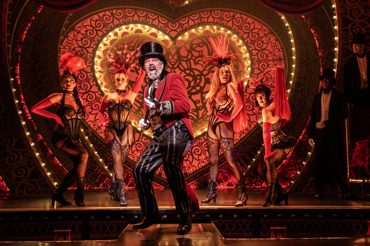 Moulin Rouge cast