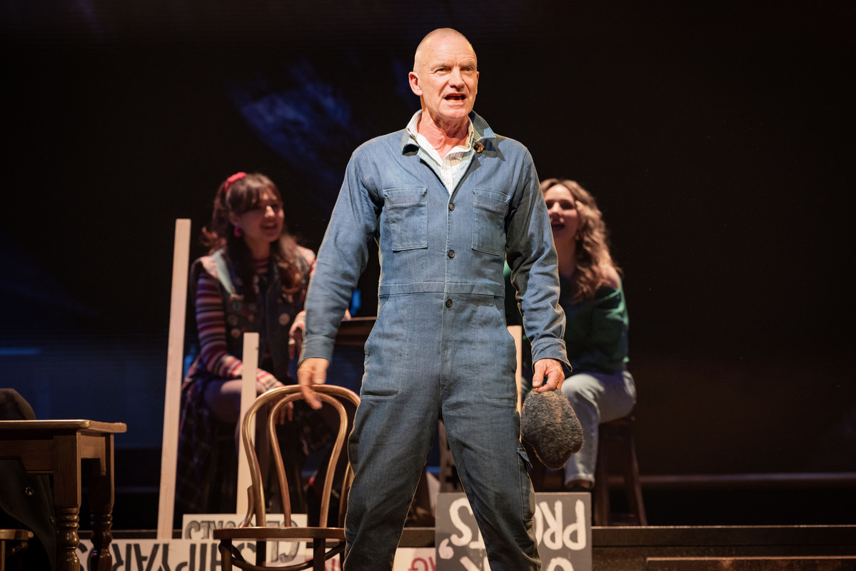 Sting in The Last Ship