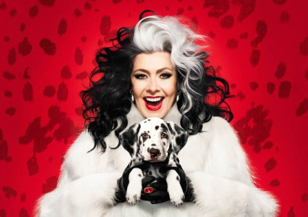 Kym Marsh as Cruella de Vil in 101 DALMATIANS