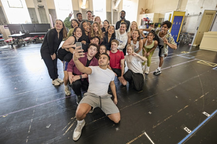 First look: MEAN GIRLS rehearsal images released