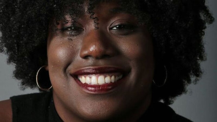 Interview with SIX THE MUSICAL's Reca Oakley