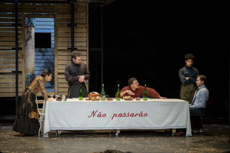 Review: CATARINA AND THE BEAUTY OF KILLING FASCISTS at Dorfman, National Theatre