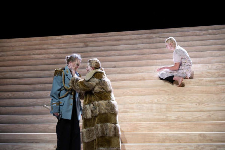 Review: ELECTRA/PERSONA at National Theatre, Lyttelton