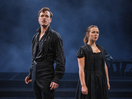 Review: JANE EYRE at Southwark Playhouse Elephant