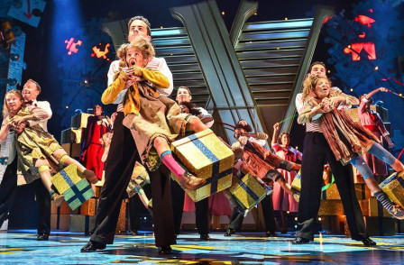 Review: ANNIE THE MUSICAL at Piccadilly Theatre