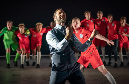 Review: DEAR ENGLAND at National Theatre Olivier