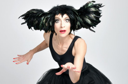 Review AN EVENING WITHOUT KATE BUSH at the Museum of Comedy