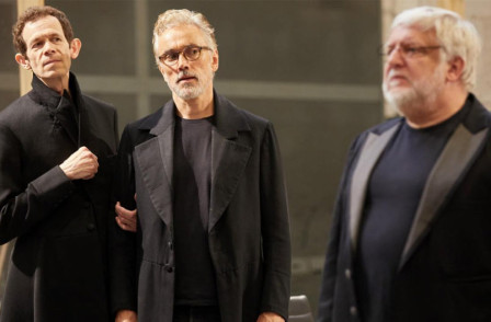 Review: THE LEHMAN TRILOGY at the National Theatre