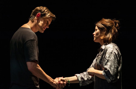 Review: LUNGS at The Old Vic