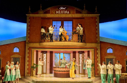 Review: MUCH ADO ABOUT NOTHING at National Theatre, Lyttelton