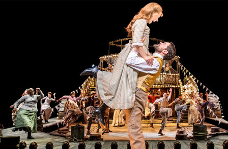 Review: SHOW BOAT at the New London Theatre