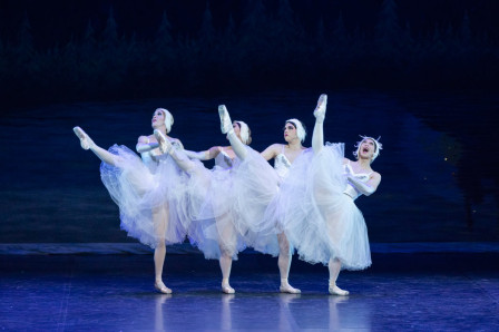 Review: LES BALLETS TROCKADERO DE MONTE CARLO at Sadler’s Wells