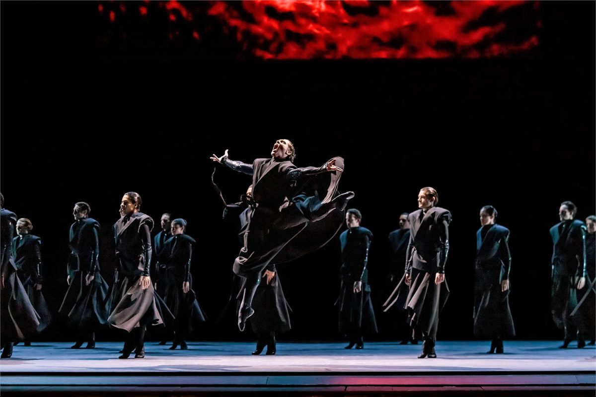 San Francisco Ballet in Aszure Barton’s Mere Mortals at Sadler’s Wells. Photo by Chris Hardy
