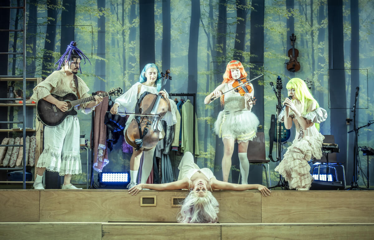 Review: A MIDSUMMER NIGHT'S DREAM at Regent's Park Open Air Theatre
