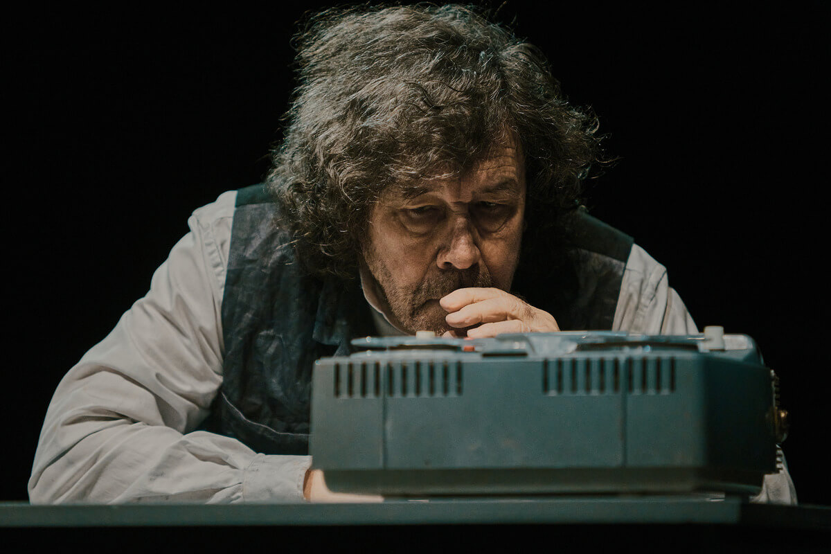 Stephen Rea in Krapp's Last Tape at the Barbican