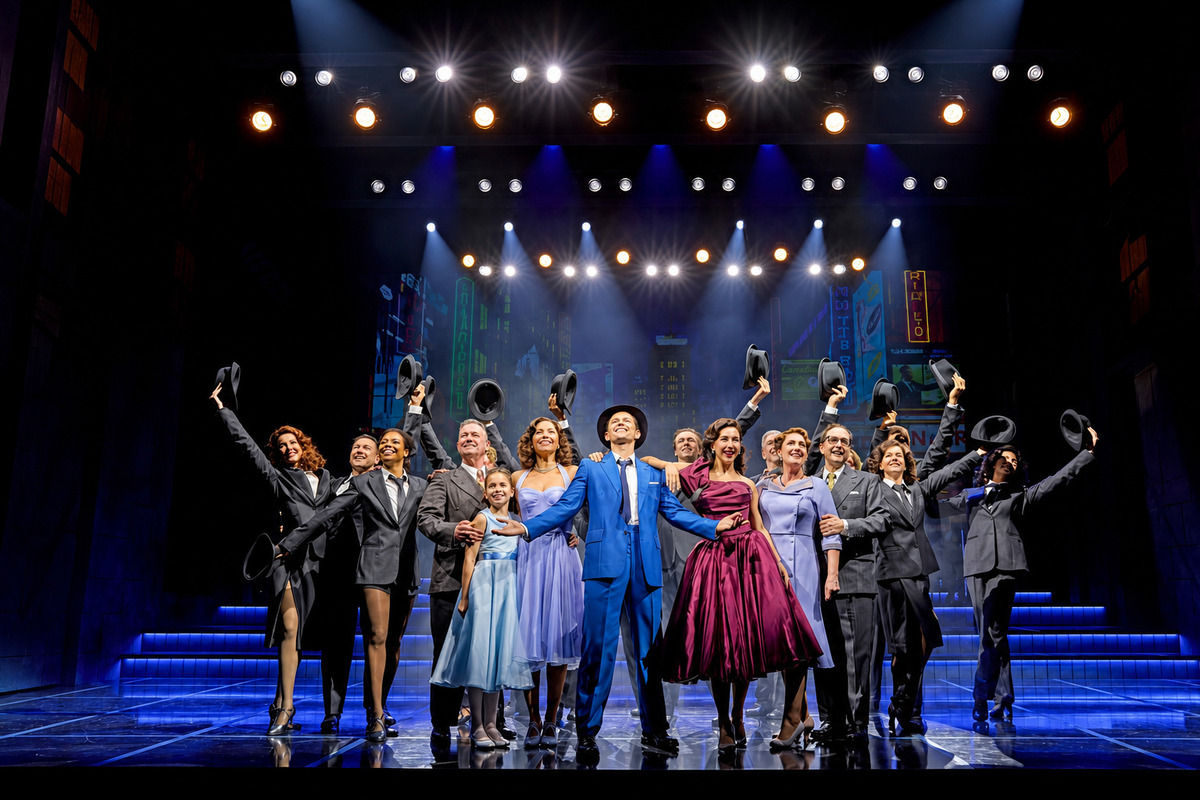 The cast of Sinatra at the Aldwych Theatre