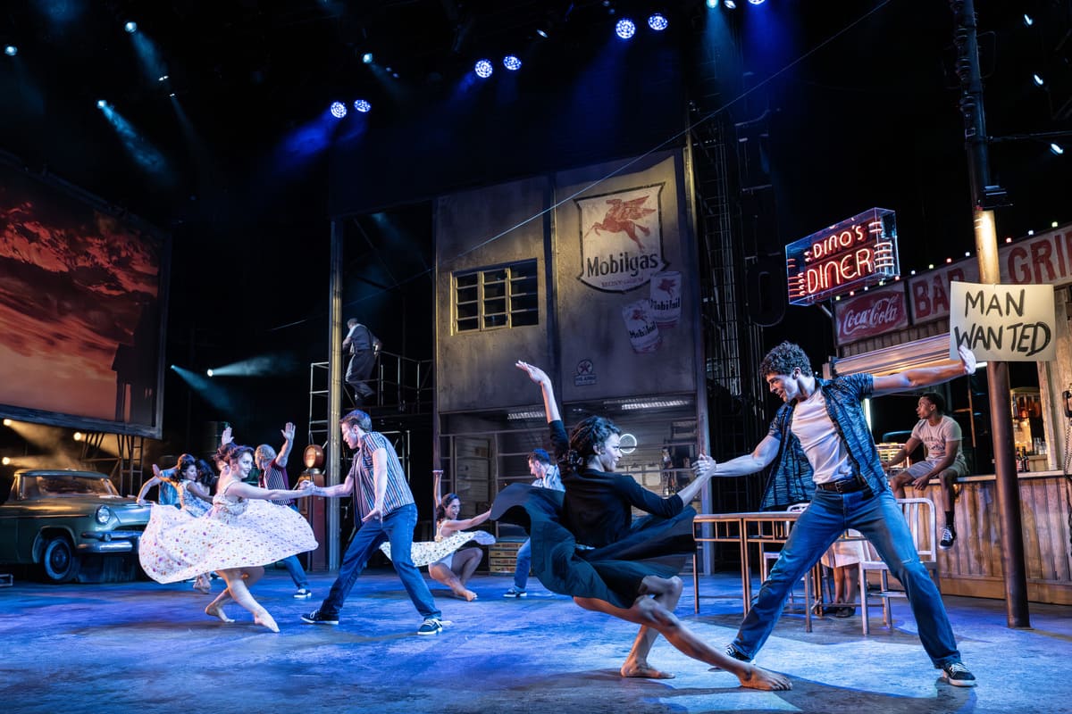 Matthew Bourne's THE CAR MAN. The Company. Photo by Johan Persson.