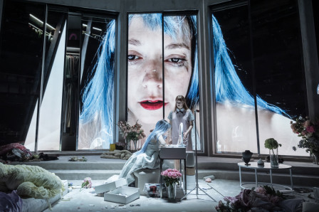 Review: THE MAIDS at Donmar Warehouse
