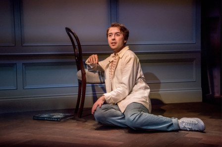 Review: BUYER AND CELLAR at King’s Head Theatre