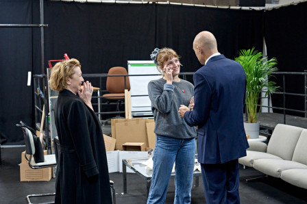 Rehearsal images released for OEDIPUS at Wyndham's Theatre