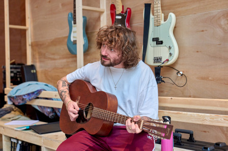 SING STREET - Rehearsal images released