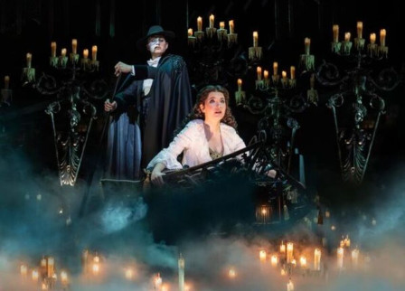 THE PHANTOM OF THE OPERA extends West End run