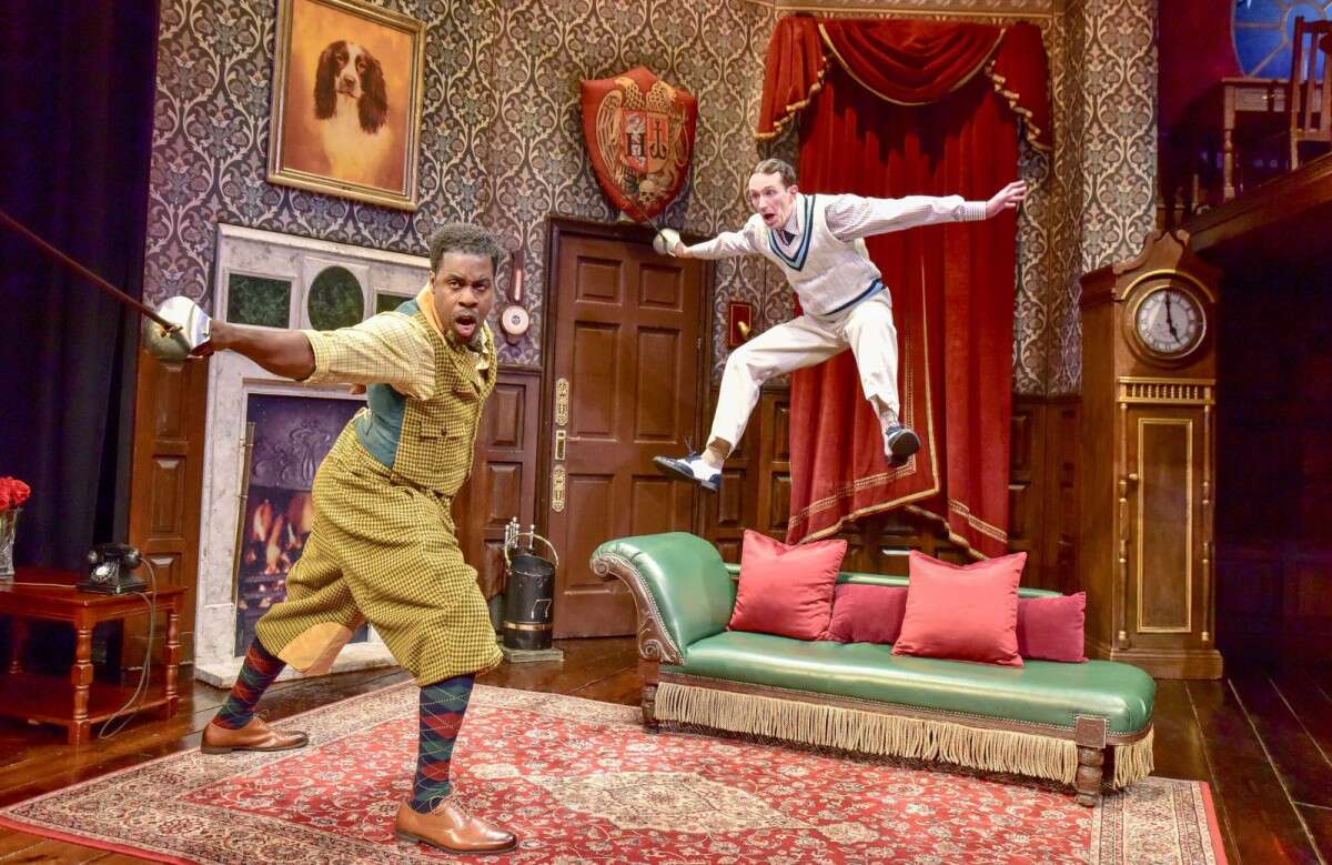 the play that goes wrong west end
