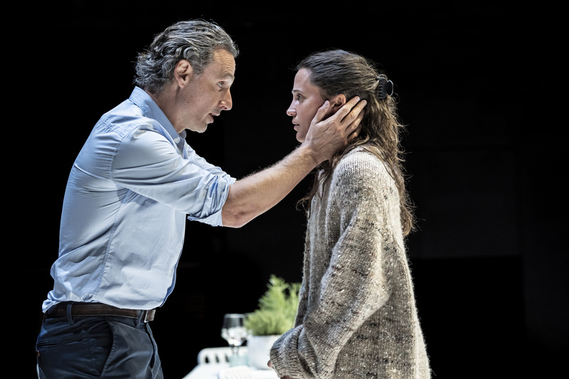 the lady from the sea bridge theatre review