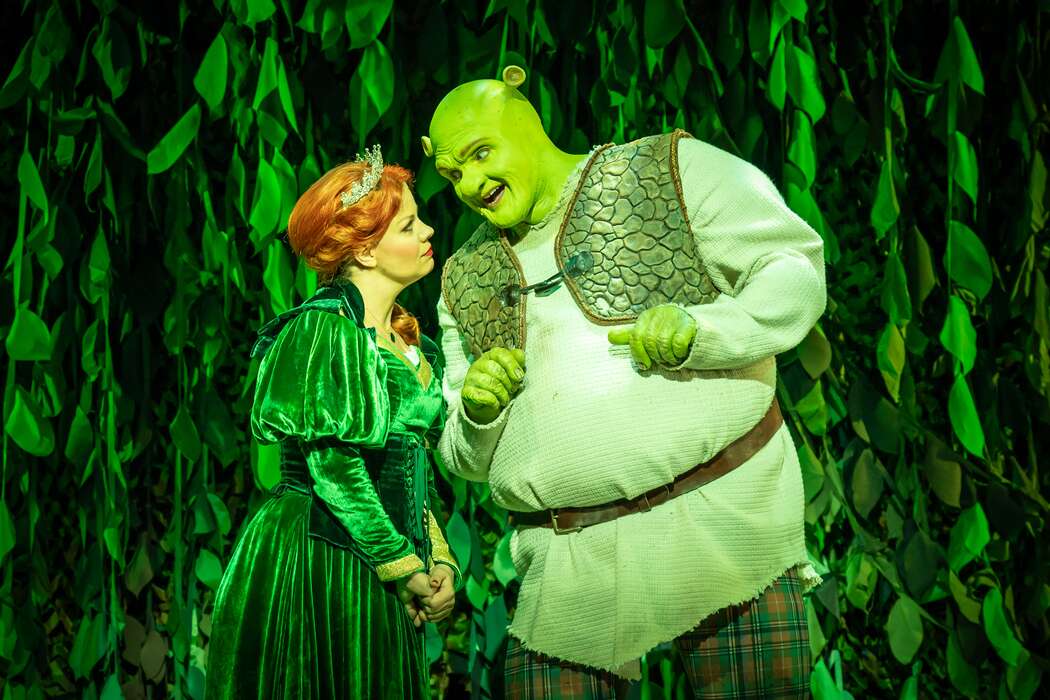 shrek the musical london